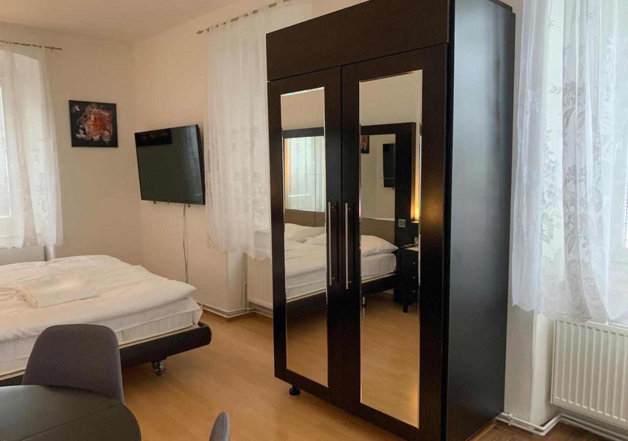 Penzion Mlynicky Dvur Červená Voda Buitenkant foto